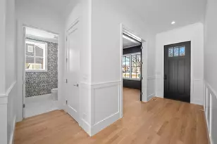 2009 Robincrest Ln, Glenview, IL 60025 - Photo 6