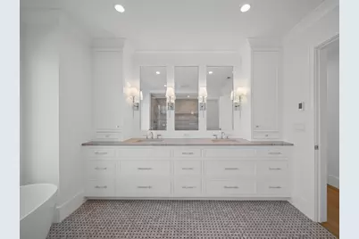 2009 Robincrest Lane, Glenview, IL 60025 - Photo 50