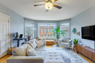 2737 N Kimball Ave, Chicago, IL 60647 - Photo 4