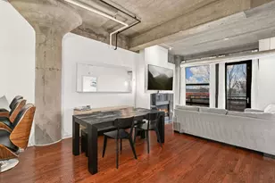 1111 W 15th St, Chicago, IL 60608 - Photo 4