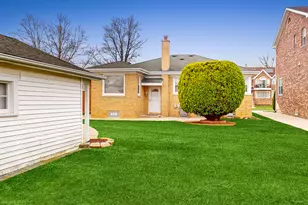 1821 Buckingham Ave, Westchester, IL 60154 - Photo 2