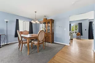 39907 Walton Ln, Beach Park, IL 60083 - Photo 4