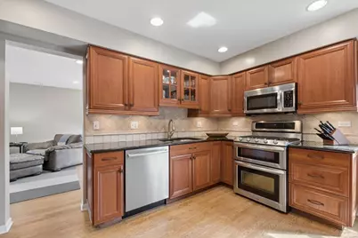 405 Caren Drive, Buffalo Grove, IL 60089 - Photo 10