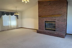 2800 Becker Dr, Peru, IL 61354 - Photo 14