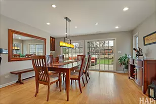 1023 Margret St, Des Plaines, IL 60016 - Photo 10