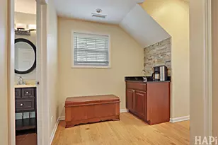 1023 Margret St, Des Plaines, IL 60016 - Photo 14