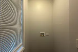 1344 E 72nd Pl, Chicago, IL 60619 - Photo 20