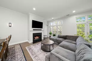 2846 N Southport Ave, Chicago, IL 60657 - Photo 8