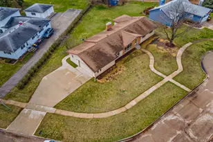 10817 Bonnie Brae Rd, Huntley, IL 60142 - Photo 48