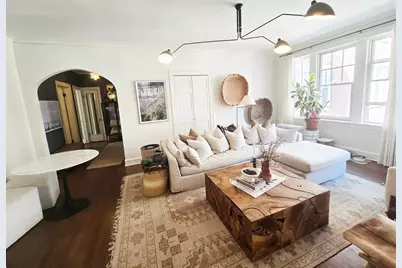 [Address not provided], Evanston, IL 60202 - Photo 6