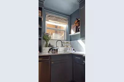 [Address not provided], Evanston, IL 60202 - Photo 18