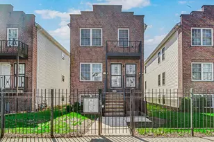 1453 E 72nd St, Chicago, IL 60619 - Photo 1