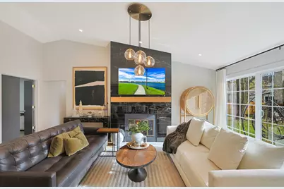 2131 Cumberland Parkway, Algonquin, IL 60102 - Photo 4