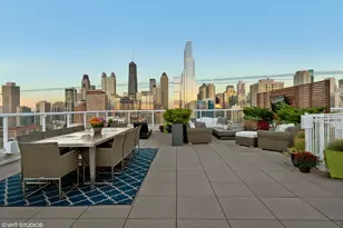 757 N Orleans St, Chicago, IL 60654 - Photo 26