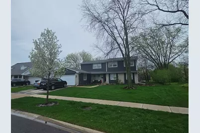 128 Essex Road, Elk Grove Village, IL 60007 - Photo 1