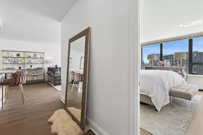 3930 N Pine Grove Avenue #816, Chicago, IL 60613 - Photo 16