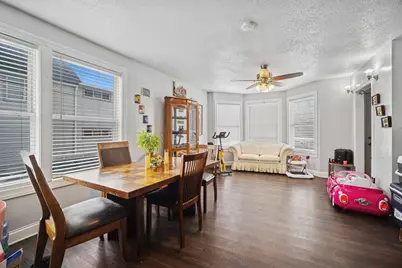 10-12 N Park Avenue, Waukegan, IL 60085 - Photo 16