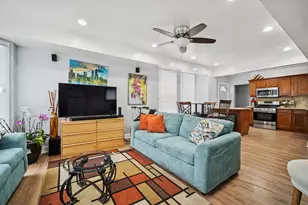 10-12 N Park Ave, Waukegan, IL 60085 - Photo 2