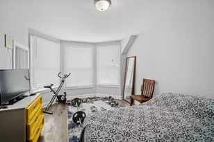 10-12 N Park Ave, Waukegan, IL 60085 - Photo 10