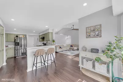 5221 Conifer Lane, Gurnee, IL 60031 - Photo 10