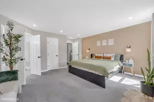 5221 Conifer Ln, Gurnee, IL 60031 - Photo 24