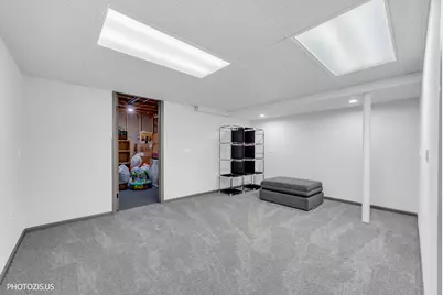 5221 Conifer Lane, Gurnee, IL 60031 - Photo 40