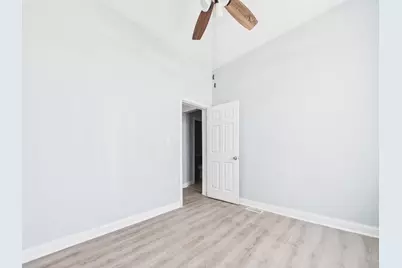 7122 S Champlain Avenue, Chicago, IL 60619 - Photo 8