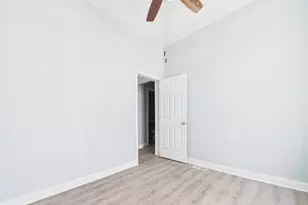 7122 S Champlain Ave, Chicago, IL 60619 - Photo 8