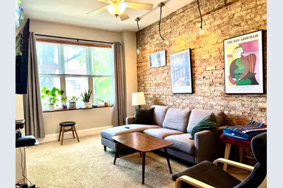 1911 W Cortland Street #2, Chicago, IL 60647 - Photo 2