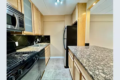 5616 N Kenmore Avenue #2E, Chicago, IL 60660 - Photo 10