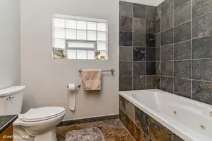 902 N Elston Ave, Chicago, IL 60606 - Photo 8