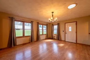 1018 Tee St, Dixon, IL 61021 - Photo 8