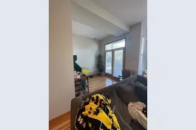 3216 N Racine Avenue #2, Chicago, IL 60657 - Photo 10