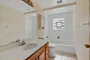 4738 N Potawatomie Ave, Chicago, IL 60656 - Photo 18