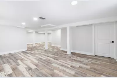 9633 S Yale Avenue, Chicago, IL 60628 - Photo 22