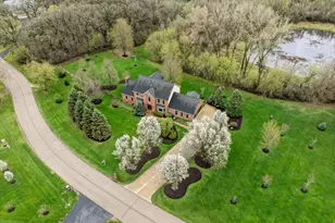 1601 Anthony Ln, McHenry, IL 60051 - Photo 2