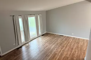 202 Kentucky St, Park Forest, IL 60466 - Photo 4