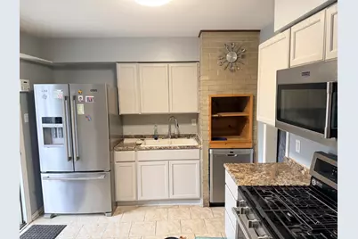 202 Kentucky Street, Park Forest, IL 60466 - Photo 28