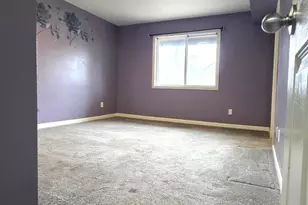 1992 Tall Oaks Dr, Aurora, IL 60505 - Photo 6