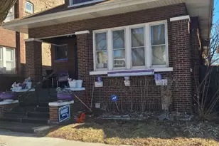 8007 S Blackstone Ave, Chicago, IL 60619 - Photo 1