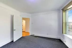 7041 S Eberhart Ave, Chicago, IL 60637 - Photo 10