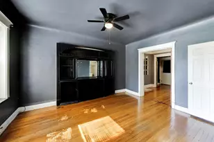 7041 S Eberhart Ave, Chicago, IL 60637 - Photo 6