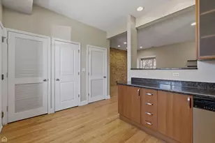 4444 N Beacon St, Chicago, IL 60640 - Photo 8