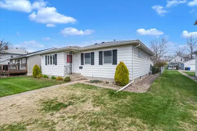 1413 30th Avenue, Moline, IL 61265 - Photo 4