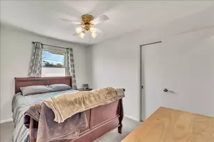 1413 30th Ave, Moline, IL 61265 - Photo 30