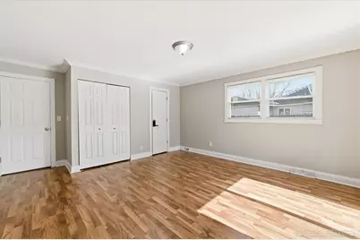 101 Hickory Drive, Carpentersville, IL 60110 - Photo 12