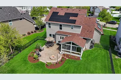 122 Fieldcrest Drive, Bartlett, IL 60103 - Photo 24