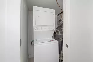 2618 W Augusta Blvd, Chicago, IL 60622 - Photo 20