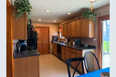 14708 El Vista Avenue, Oak Forest, IL 60452 - Photo 4