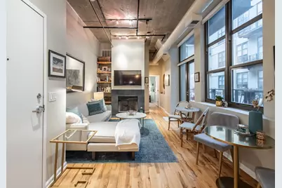 [Address not provided], Chicago, IL 60654 - Photo 2